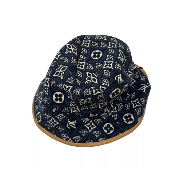 Louis Vuitton Monogram Bucket Hat - Blue and Beige - Picture 2 of 5